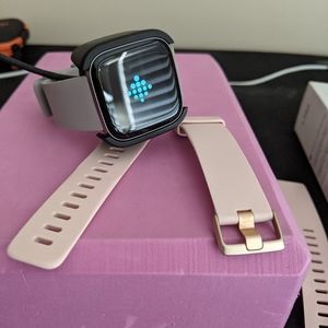 Fitbit Versa 2